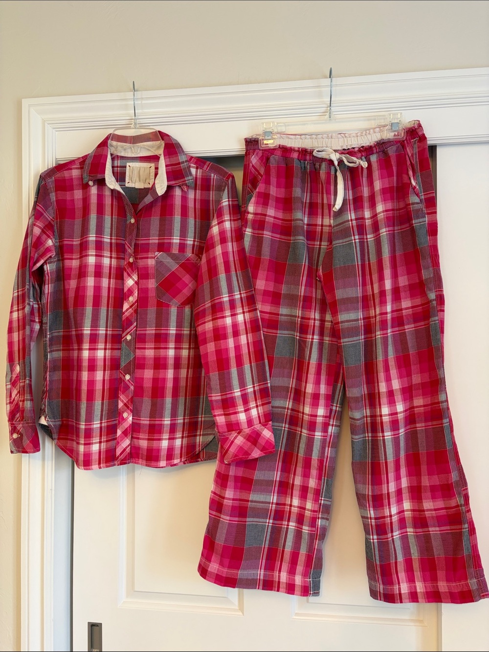 Victoria's Secret Pink & Gray Plaid Cotton Pajama Set